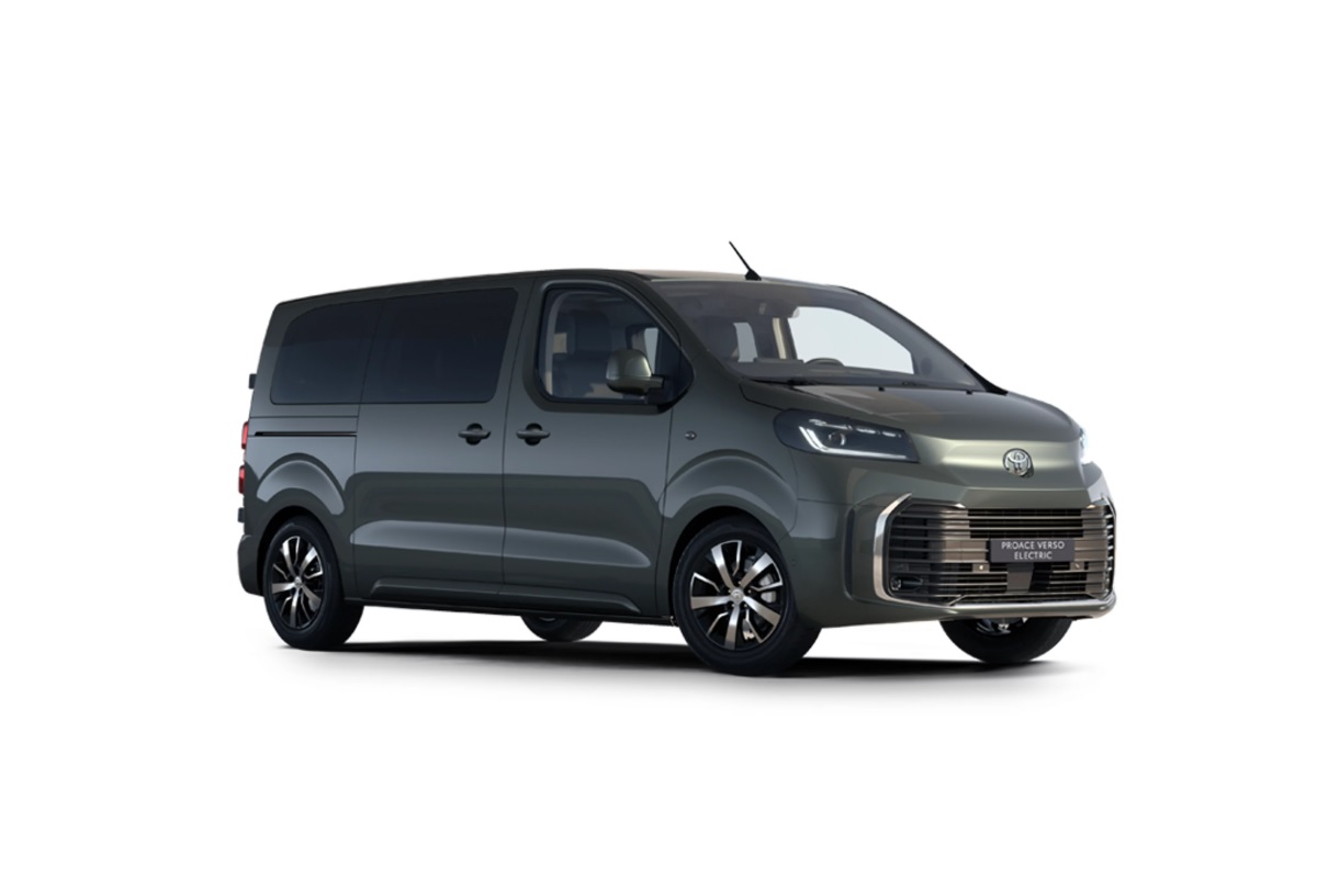 Toyota Proace Verso Electric 2024 a Torino